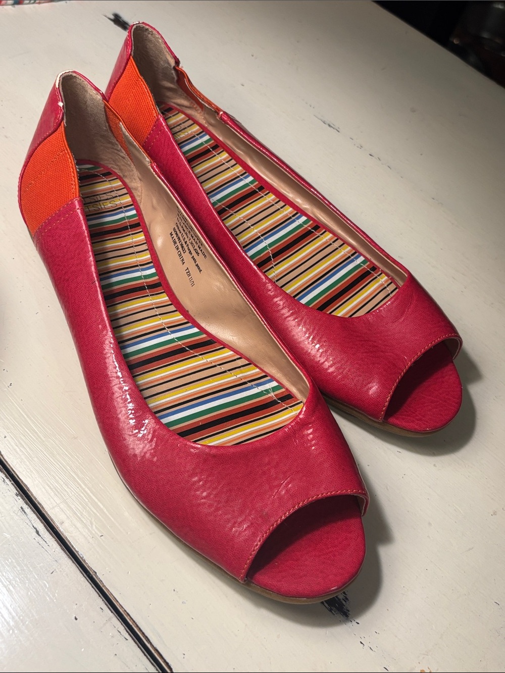 Mootsies Tootsies Pink Peep-Toe Flats with Orange Heel Panel